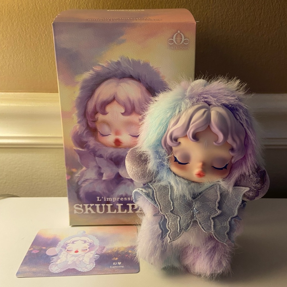 Lightning Skullpanda L'Impression Series Collectible Figure